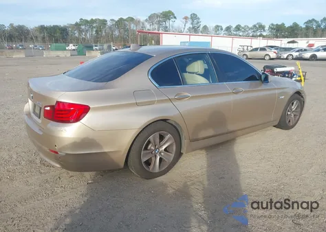 2011 BMW 528I из США, поврежденный, VIN WBAFR1C54BC741831